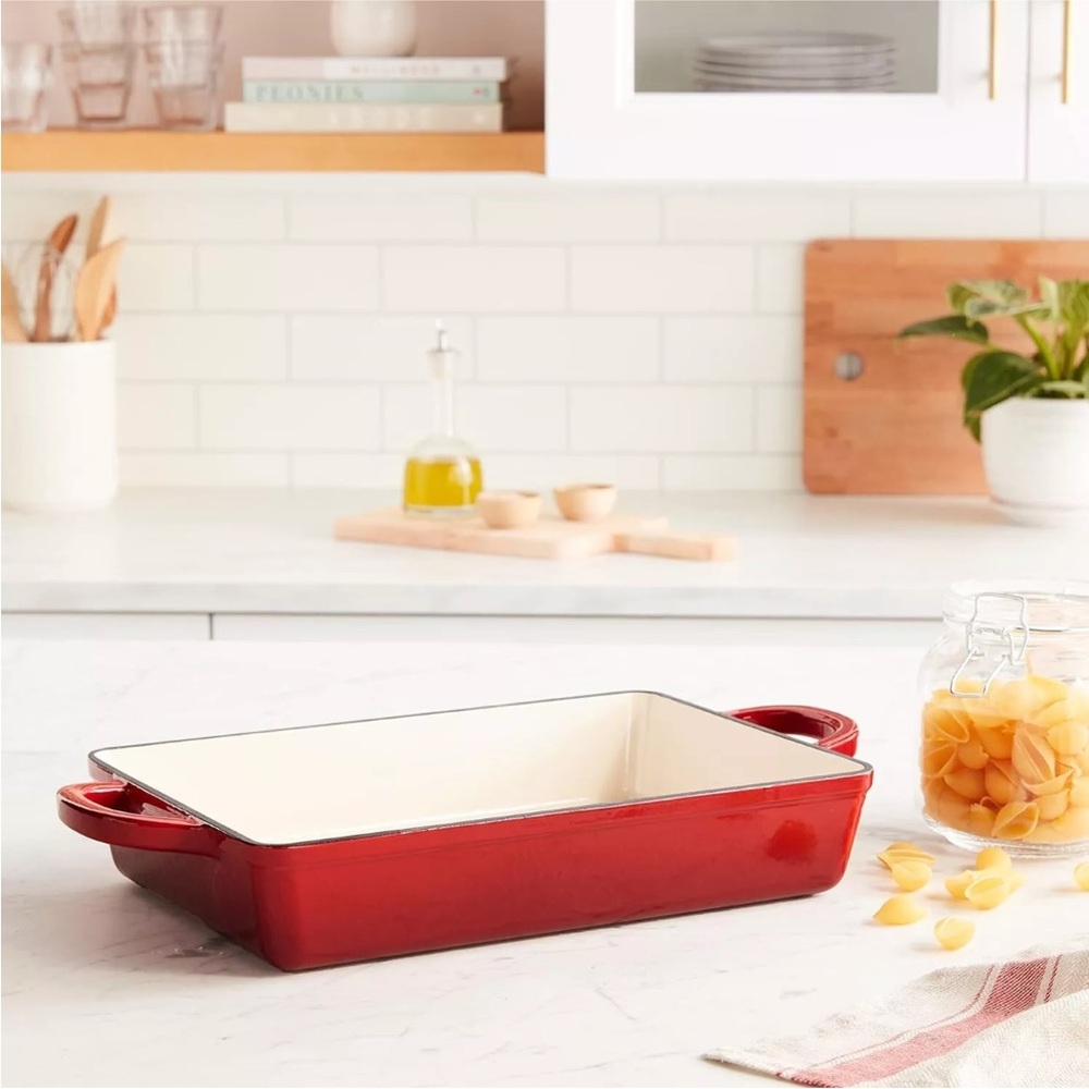 Enameled Cast Iron Lasagna Casserole Pan ~9” x 13” Crock Pot Artisan Scarlet Red